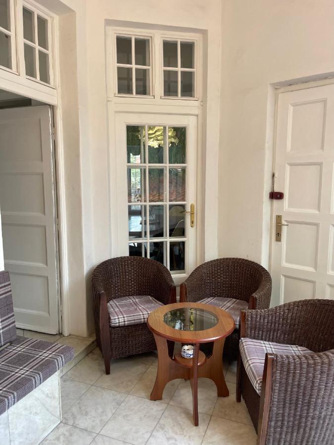 Ferienwohnung Apartman Alba Belgrad Exterior foto